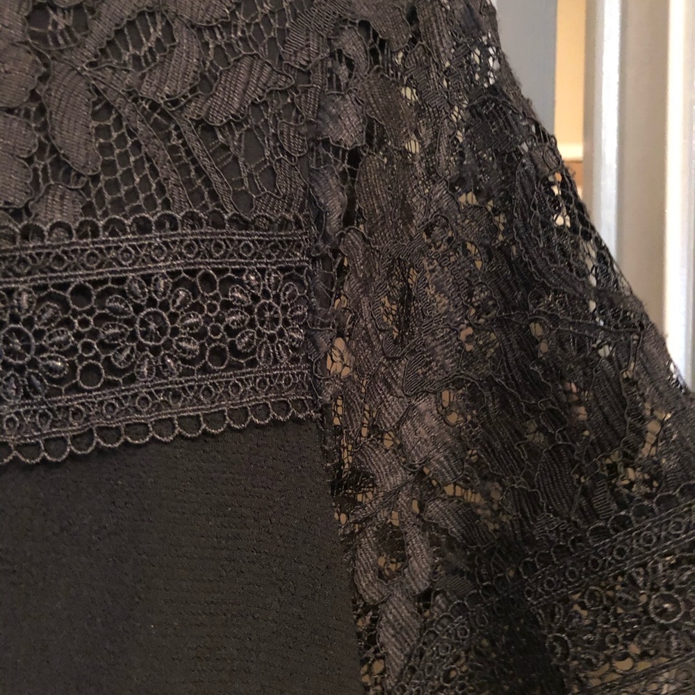 Dress - Picture 5 of 8